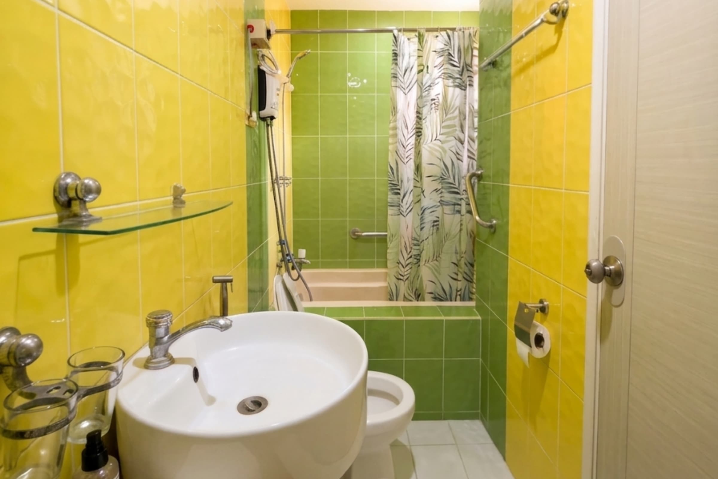 Bathrooms at Juwan’s Place